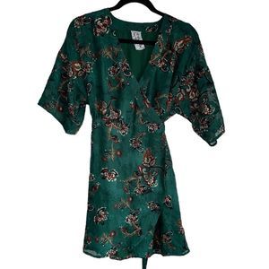 Sadie & Sage green floral wrap mini dress tied flare paisley print size small S